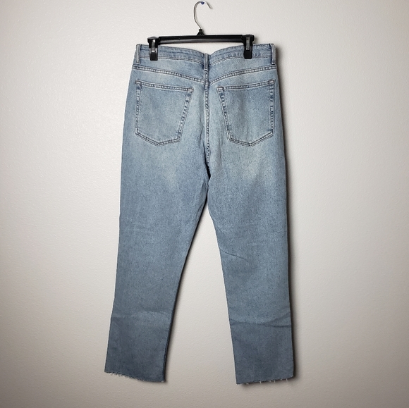 Topshop Authentic Raw Hem Straight Jean in Bleach - Picture 5 of 6